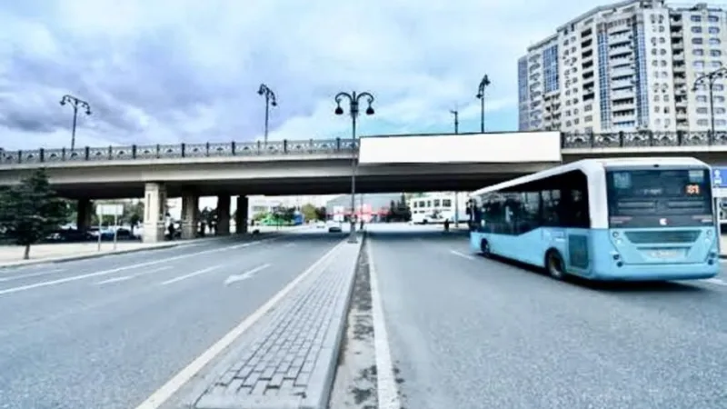 Satılır 2 otaqlı Mənzil Köhnə tikili 60 m² Xalqlar Dostluğu m. - şəkil 2