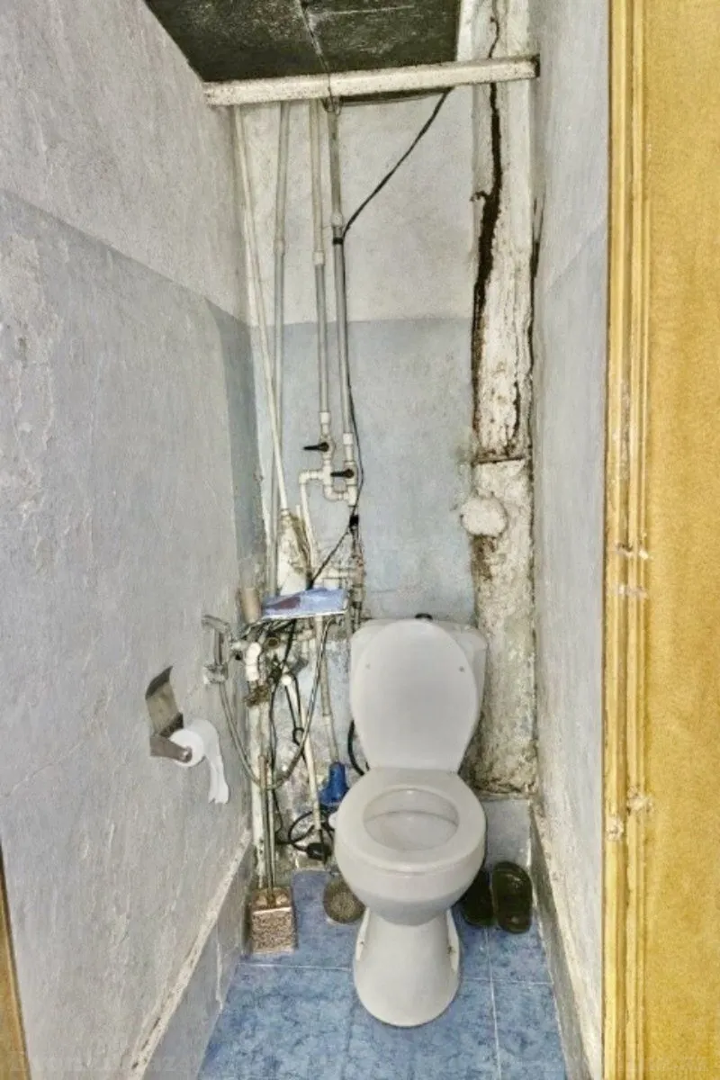 Satılır 2 otaqlı Mənzil Köhnə tikili 60 m² Xalqlar Dostluğu m. - şəkil 4