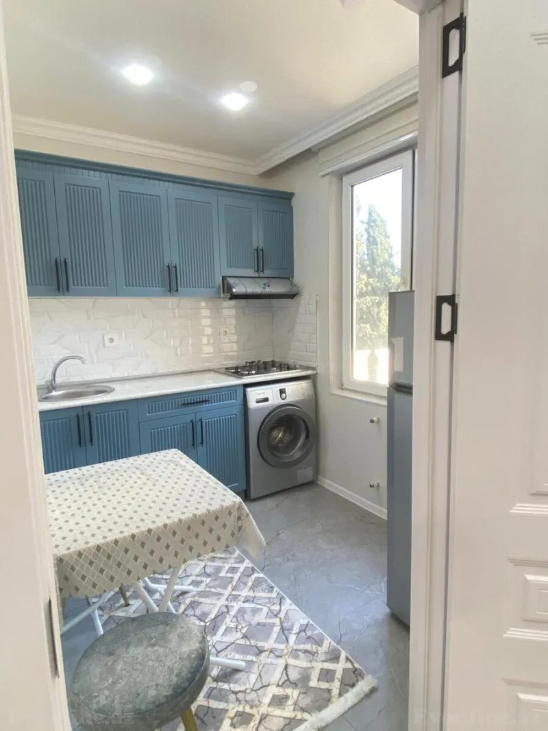 Satılır 2 otaqlı Mənzil Köhnə tikili 60 m² 4-cü mikrorayon - şəkil 13