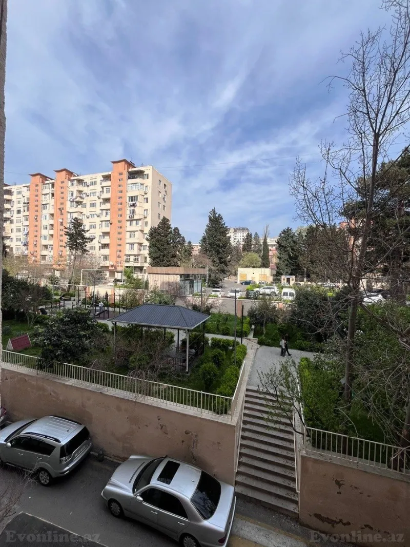 Satılır 3 otaqlı Mənzil Köhnə tikili 65 m² Əhmədli m. - şəkil 8