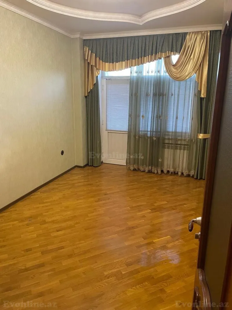 Kirayə verilir 3 otaqlı Mənzil Yeni tikili 135 m² Yasamal - şəkil 6