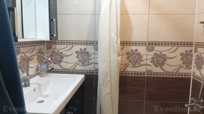 Satılır 4 otaqlı Mənzil Köhnə tikili 93.5 m² Naxçıvan - şəkil 3