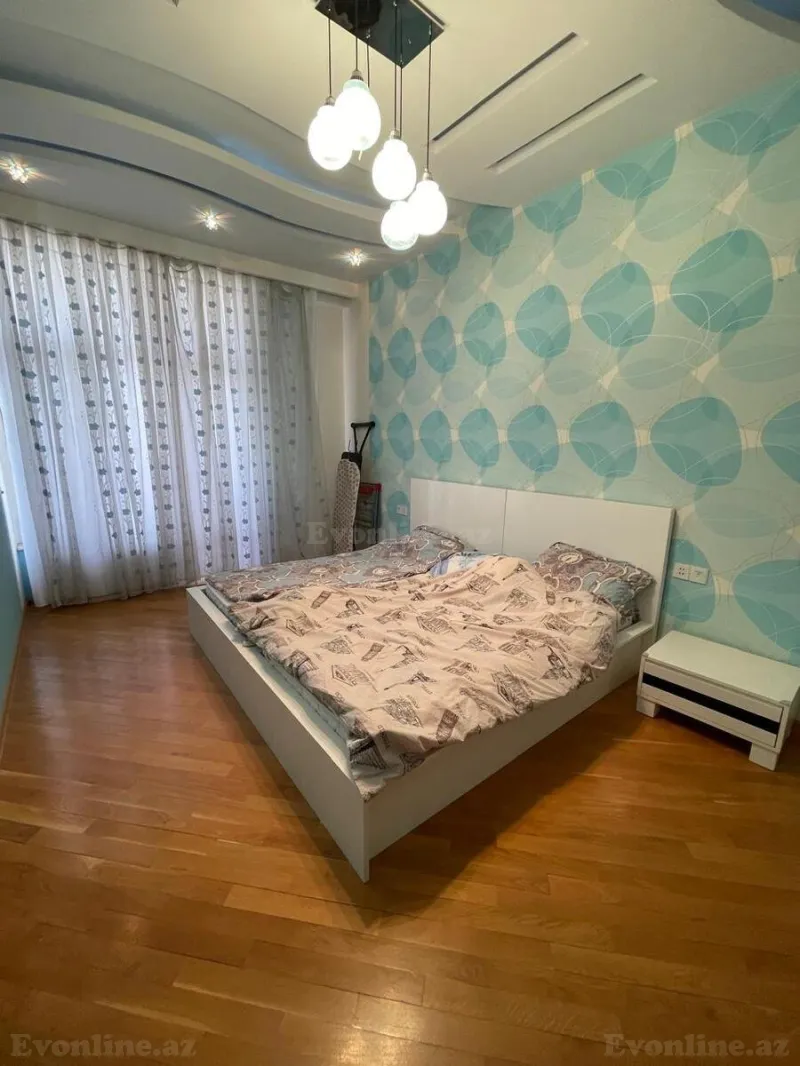 Kirayə verilir 3 otaqlı Mənzil Yeni tikili 150 m² 28 May m. - şəkil 20