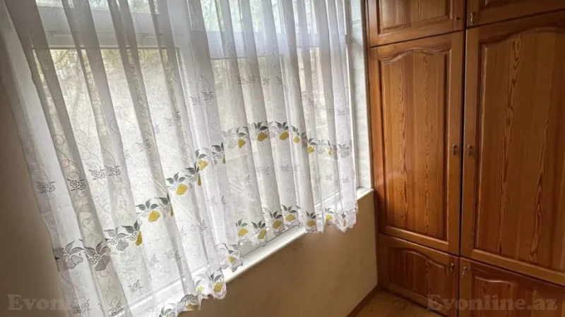 Kirayə verilir 2 otaqlı Mənzil Köhnə tikili 55 m² 7-ci mikrorayon - şəkil 13