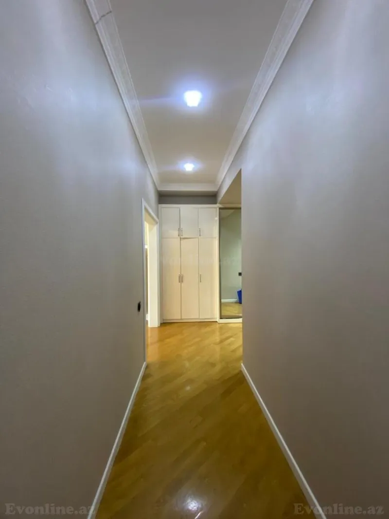 Satılır 3 otaqlı Mənzil Yeni tikili 155 m² Elmlər Akademiyası m. - şəkil 18