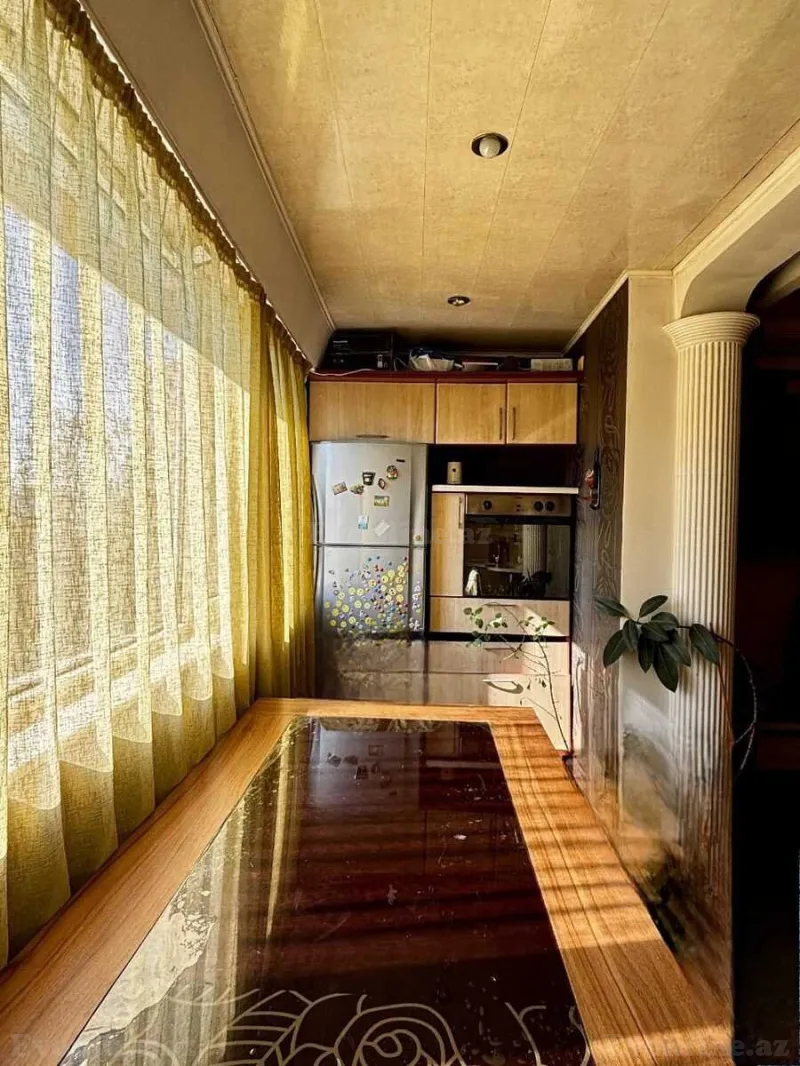 Kirayə verilir 3 otaqlı Mənzil Köhnə tikili 70 m² 28 May m. - şəkil 4