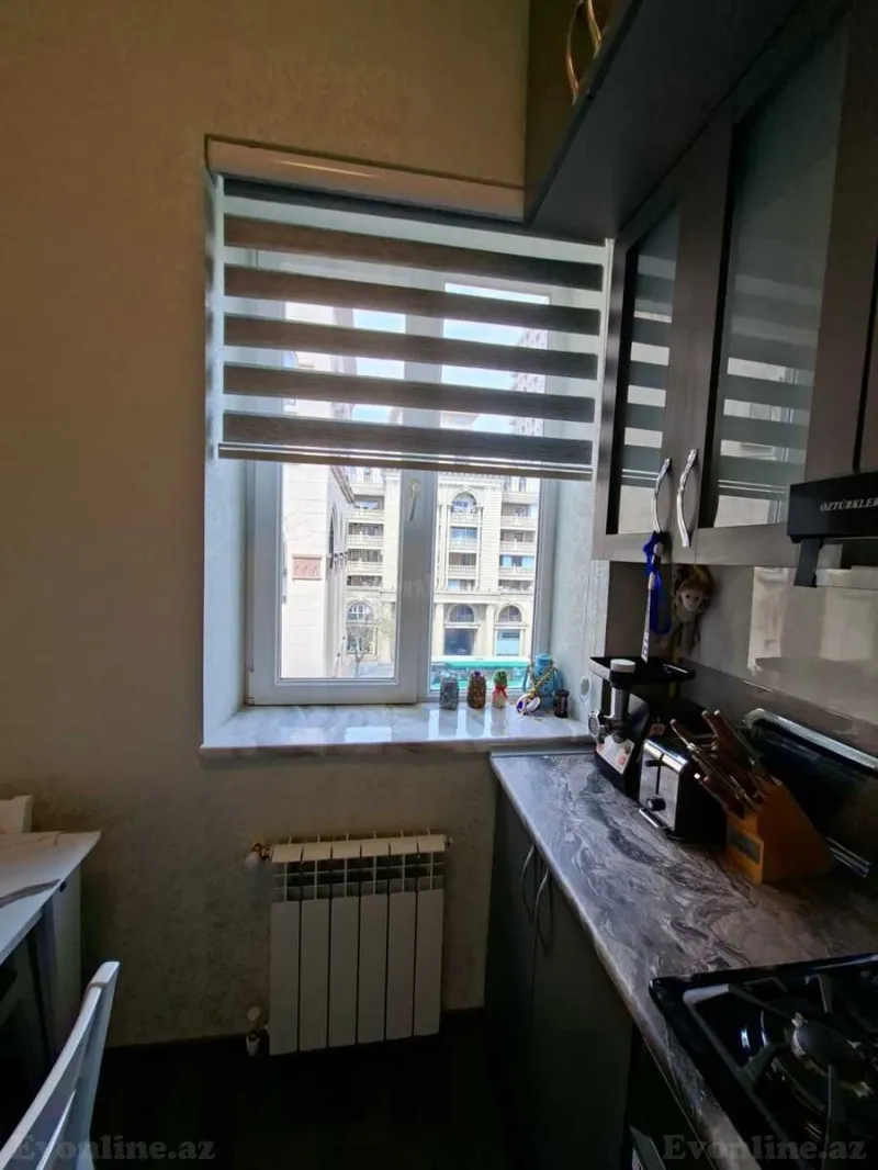 Satılır 2 otaqlı Mənzil Köhnə tikili 54 m² Yasamal - şəkil 14