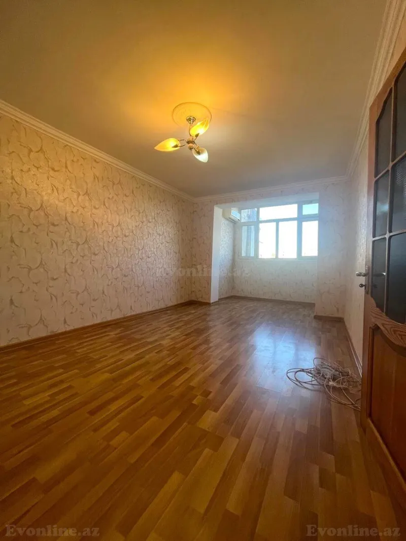 1 otaqlı Mənzil 38 m² Nəriman Nərimanov m. Satılır