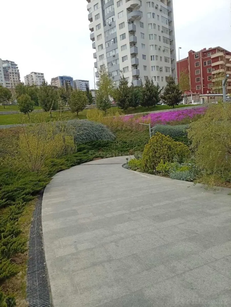 Satılır 2 otaqlı Mənzil Yeni tikili 70 m² İçərişəhər m. - şəkil 3