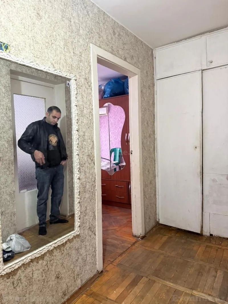 Satılır 2 otaqlı Mənzil Köhnə tikili 60 m² Xətai r. - şəkil 5