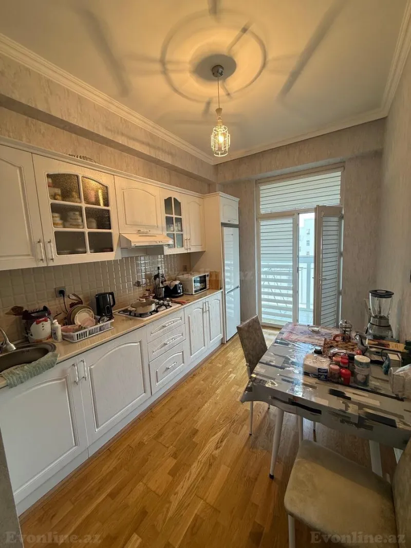 Satılır 2 otaqlı Mənzil Yeni tikili 70 m² Yasamal r. - şəkil 7