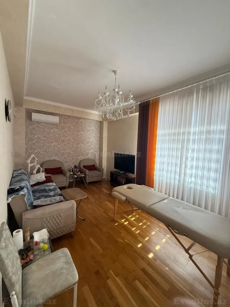 Satılır 2 otaqlı Mənzil Yeni tikili 70 m² Yasamal r. - şəkil 14