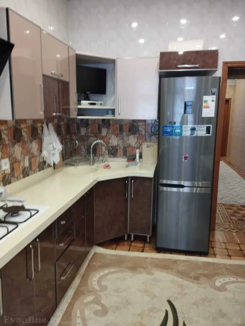 Kirayə verilir 3 otaqlı Mənzil Köhnə tikili 112 m² Yasamal - şəkil 7