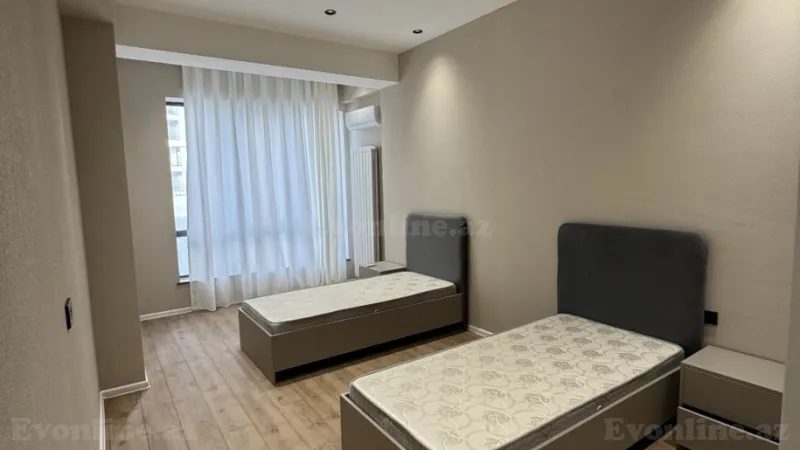 Satılır 4 otaqlı Mənzil Yeni tikili 172 m² Koroğlu m. - şəkil 8