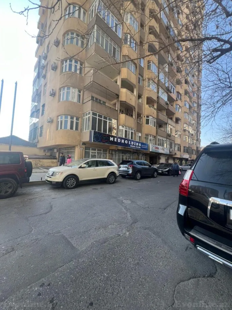 Satılır 4 otaqlı Mənzil Yeni tikili 191 m² Nizami m. - şəkil 6