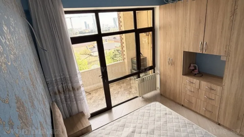 2 otaqlı Mənzil 60 m² Bakmil m. Kirayə verilir