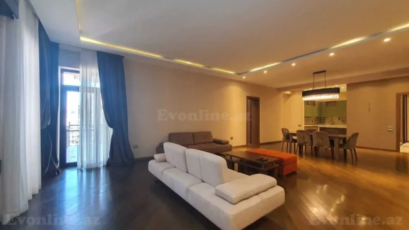 Kirayə verilir 4 otaqlı Mənzil Yeni tikili 192 m² 28 May m. - şəkil 9