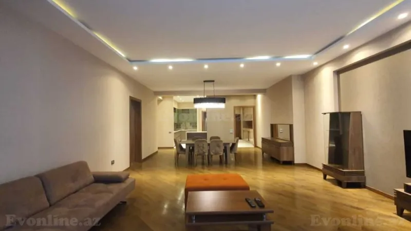 Kirayə verilir 4 otaqlı Mənzil Yeni tikili 192 m² 28 May m. - şəkil 21