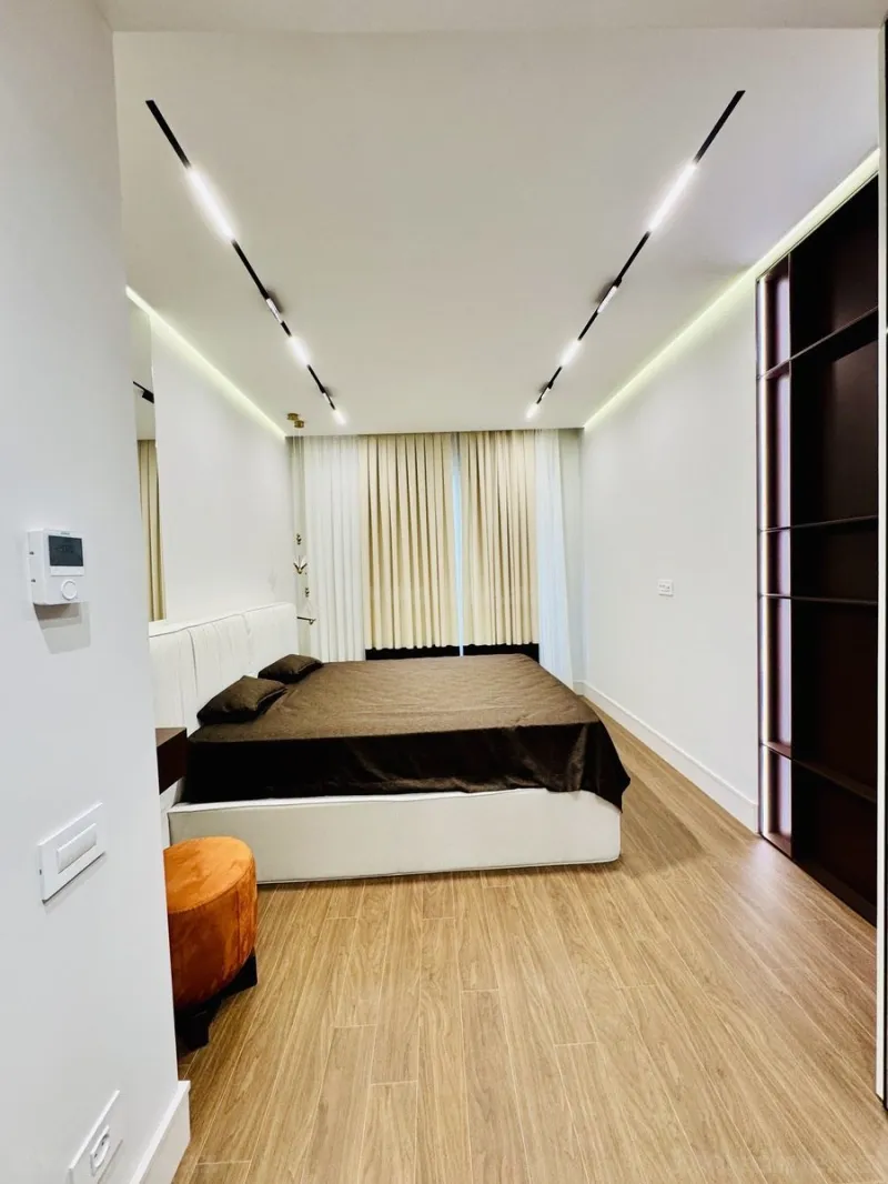 Kirayə verilir 2 otaqlı Mənzil Yeni tikili 95 m² 28 May m. - şəkil 5