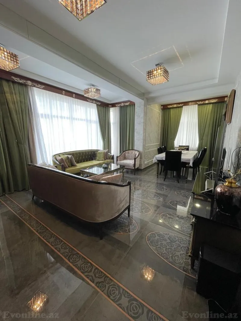 Satılır 6 otaqlı Mənzil Yeni tikili 230 m² Badamdar