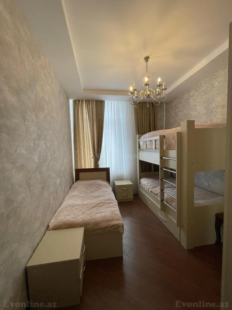 Satılır 6 otaqlı Mənzil Yeni tikili 230 m² Badamdar - şəkil 21