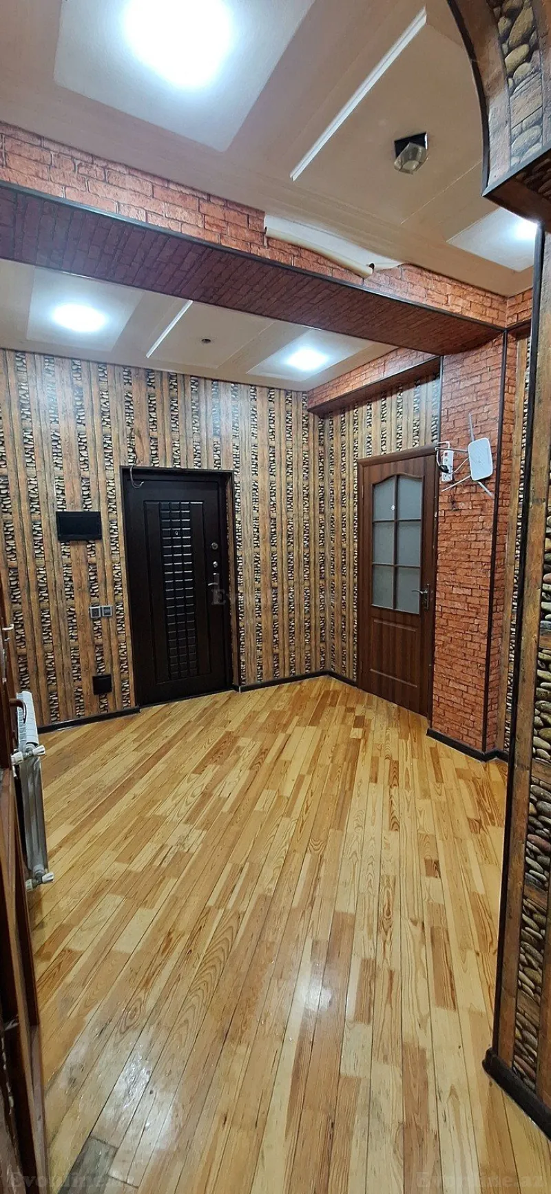 2 otaqlı Mənzil 110 m² Həzi Aslanov Kirayə verilir