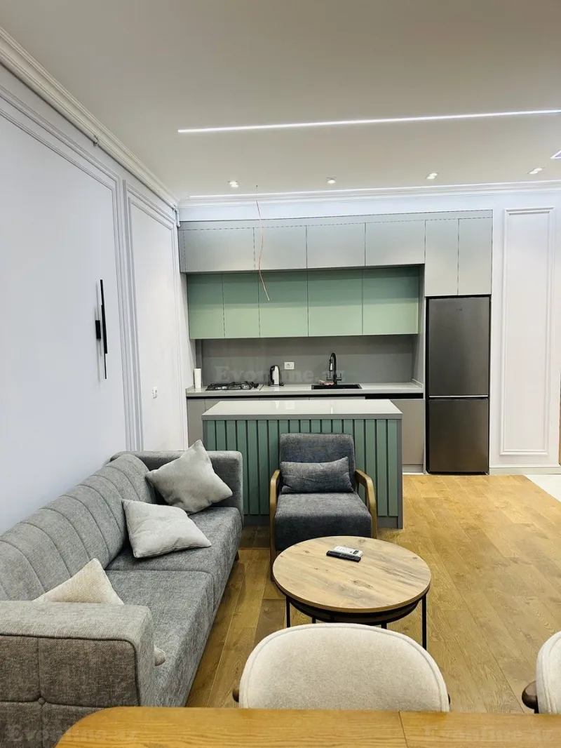 Kirayə verilir 3 otaqlı Mənzil Yeni tikili 85 m² Bakmil m. - şəkil 4