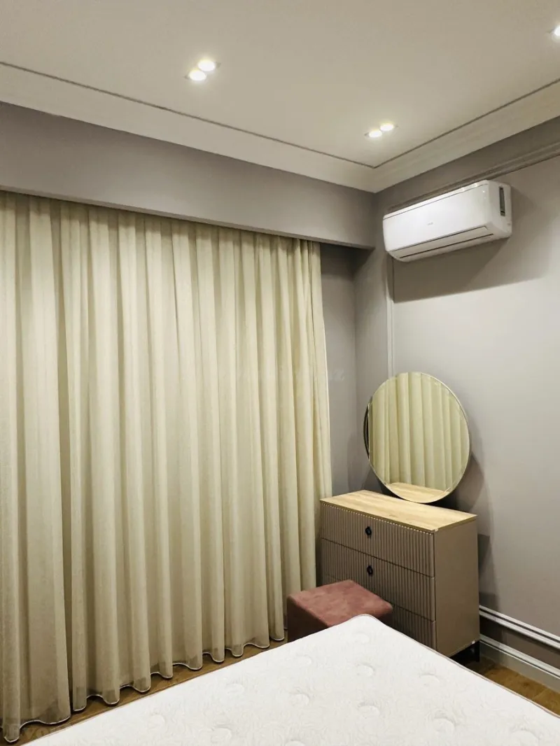 Kirayə verilir 3 otaqlı Mənzil Yeni tikili 85 m² Bakmil m. - şəkil 10