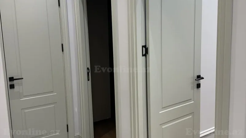 Kirayə verilir 3 otaqlı Mənzil Yeni tikili 85 m² Bakmil m. - şəkil 19