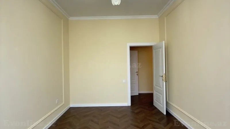 Satılır 2 otaqlı Mənzil Yeni tikili 80 m² Bayıl - şəkil 8