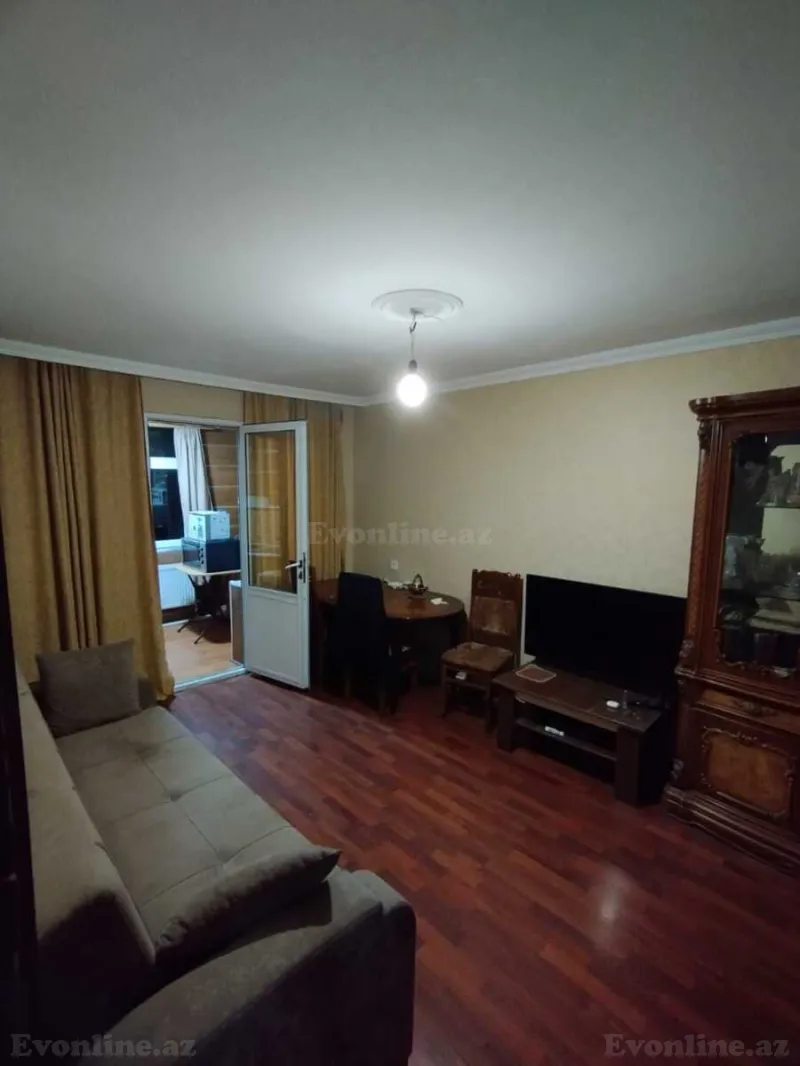 Satılır 2 otaqlı Mənzil Köhnə tikili 50.8 m² Sumqayıt