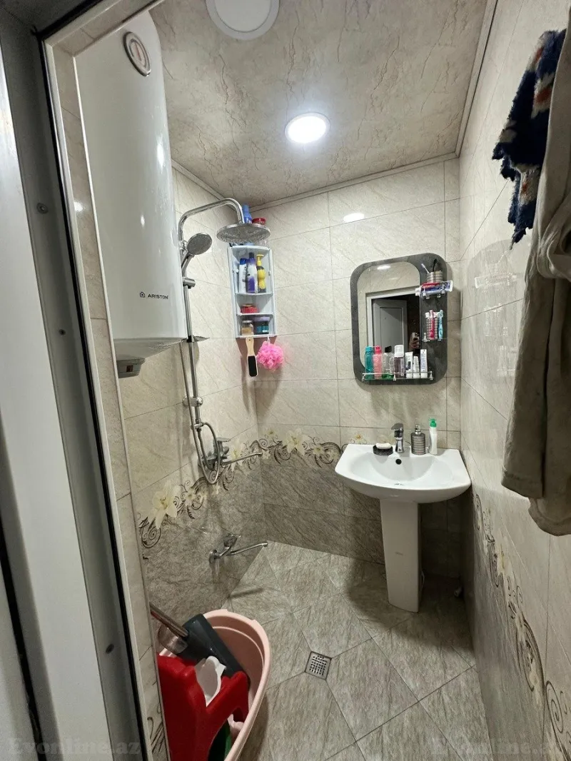 Satılır 3 otaqlı Mənzil Köhnə tikili 60 m² Xalqlar Dostluğu m. - şəkil 16