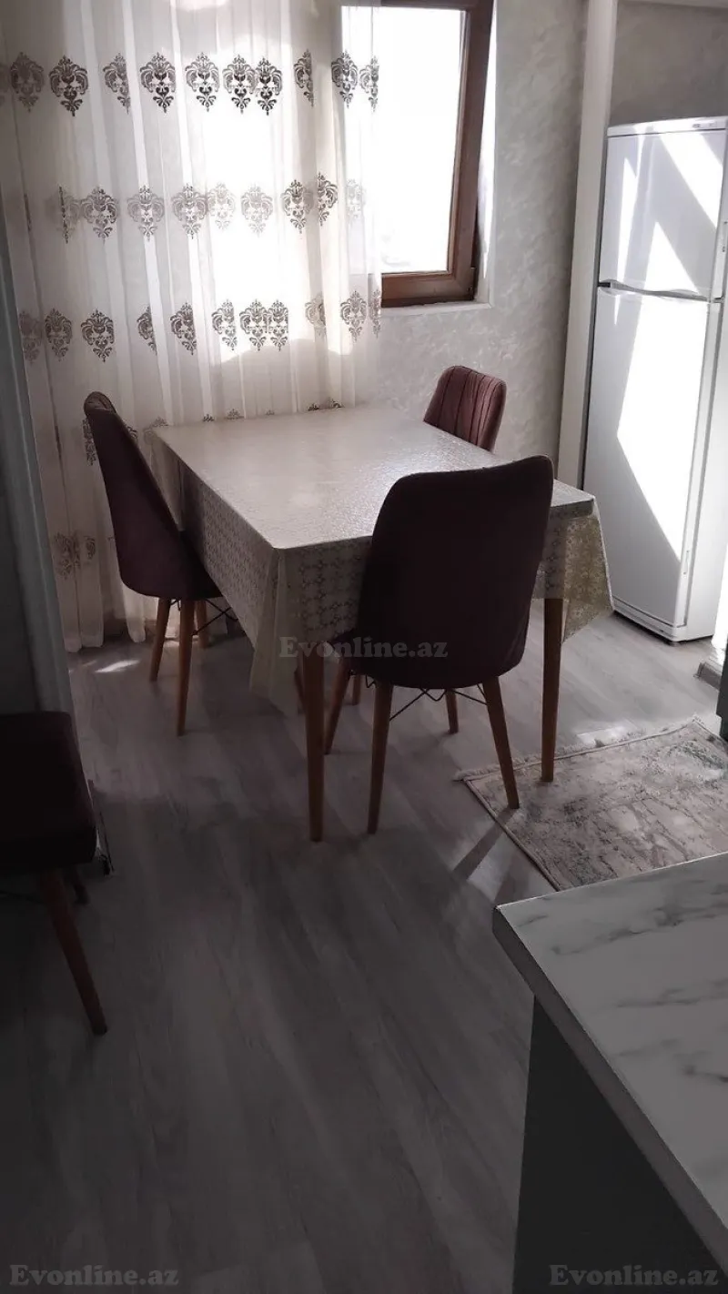 Satılır 3 otaqlı Mənzil Köhnə tikili 80 m² Əhmədli m. - şəkil 9