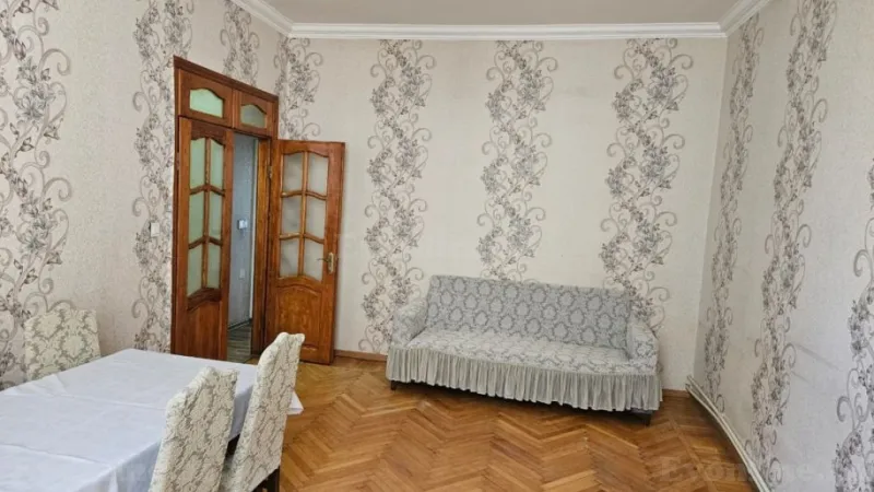 Kirayə verilir 3 otaqlı Mənzil Köhnə tikili 100 m² Nizami m. - şəkil 3