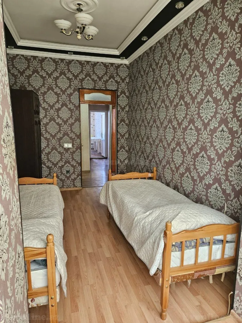 Kirayə verilir 3 otaqlı Mənzil Köhnə tikili 100 m² Nizami m. - şəkil 4