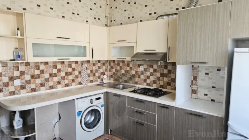 Kirayə verilir 3 otaqlı Mənzil Köhnə tikili 100 m² Nizami m. - şəkil 12