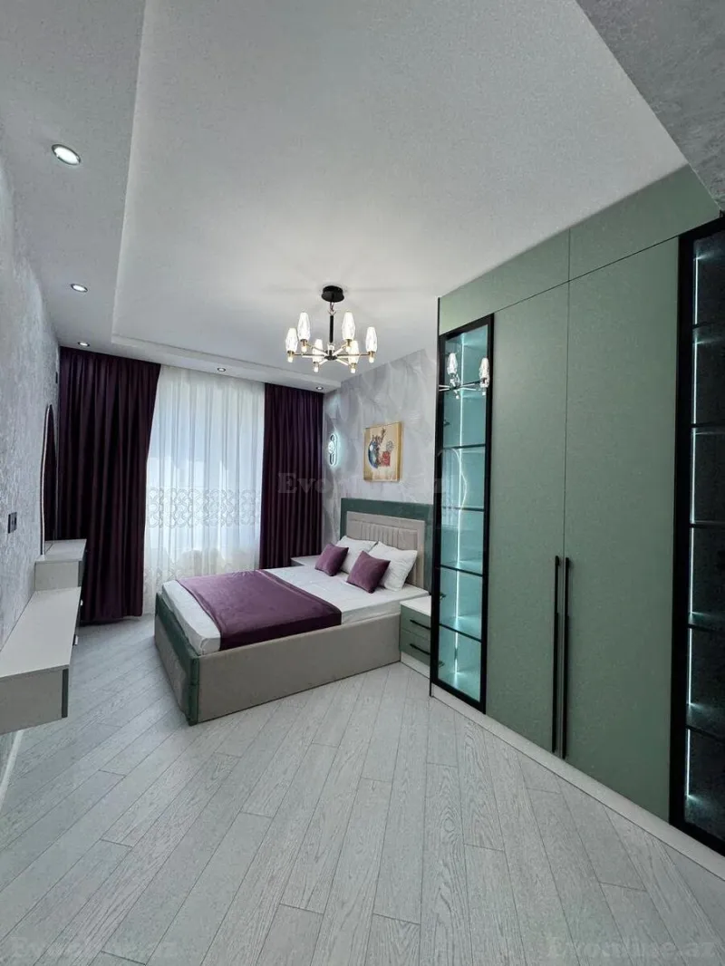 2 otaqlı Mənzil 72 m² Xətai r. Satılır