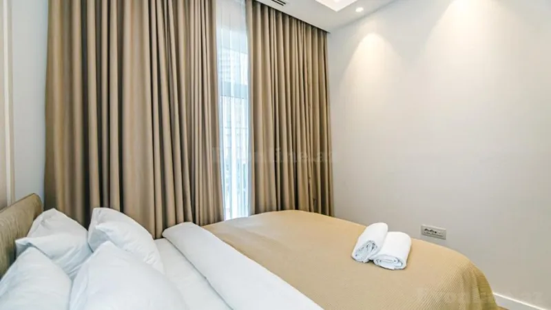 Kirayə verilir 3 otaqlı Mənzil Yeni tikili 160 m² Nəsimi r. - şəkil 13