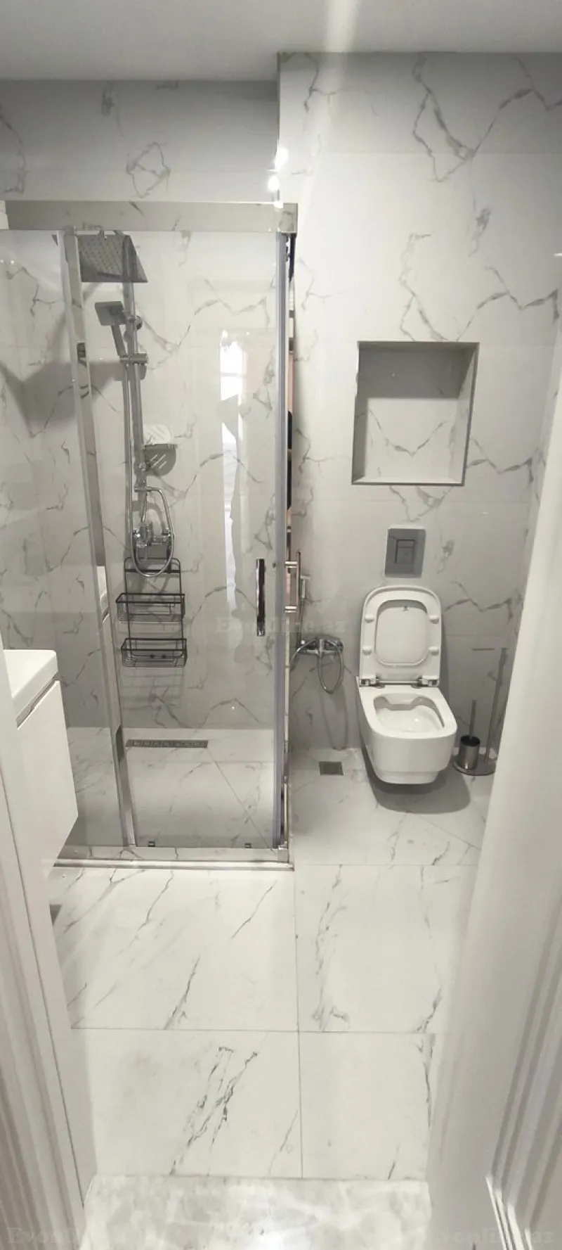 Kirayə verilir 3 otaqlı Mənzil Yeni tikili 136 m² Həzi Aslanov - şəkil 8