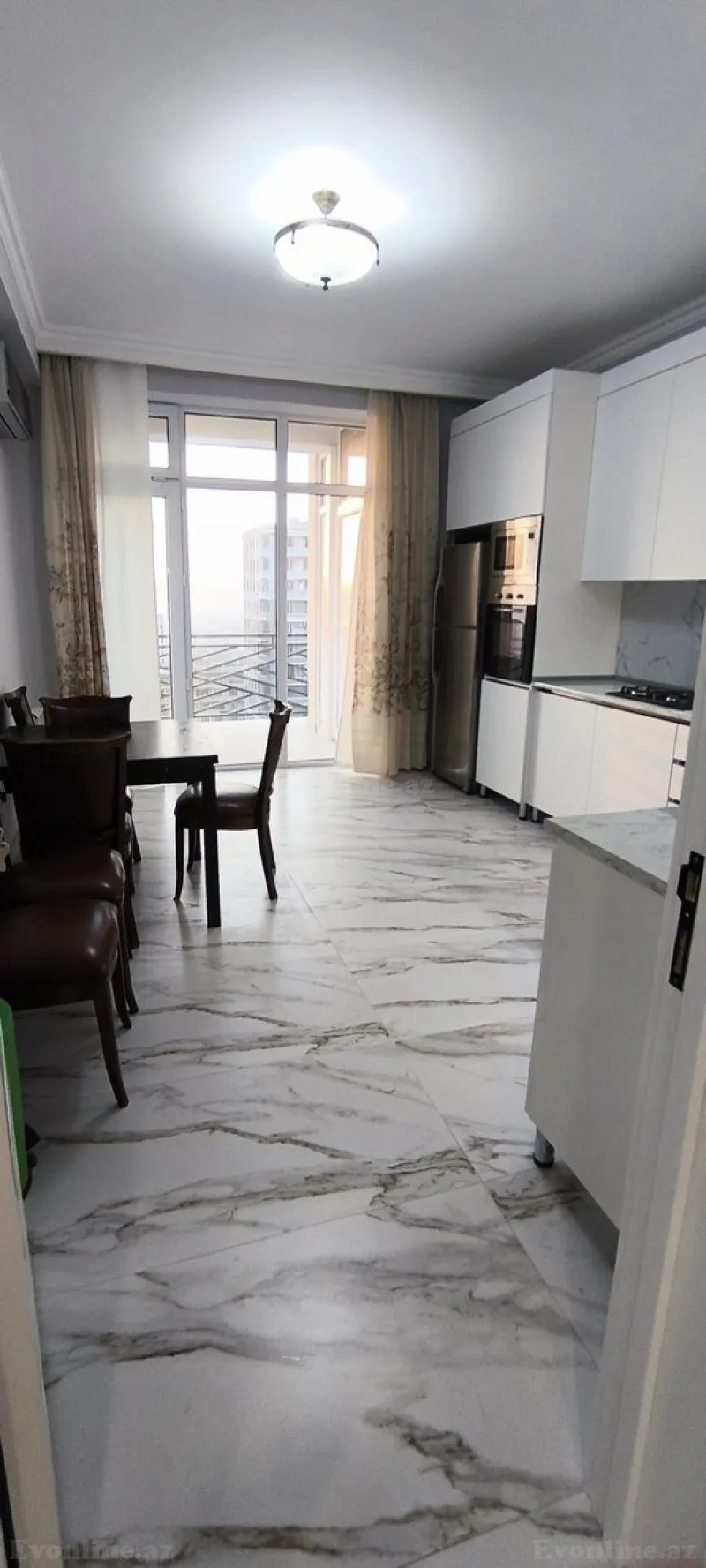 Kirayə verilir 3 otaqlı Mənzil Yeni tikili 136 m² Həzi Aslanov - şəkil 24