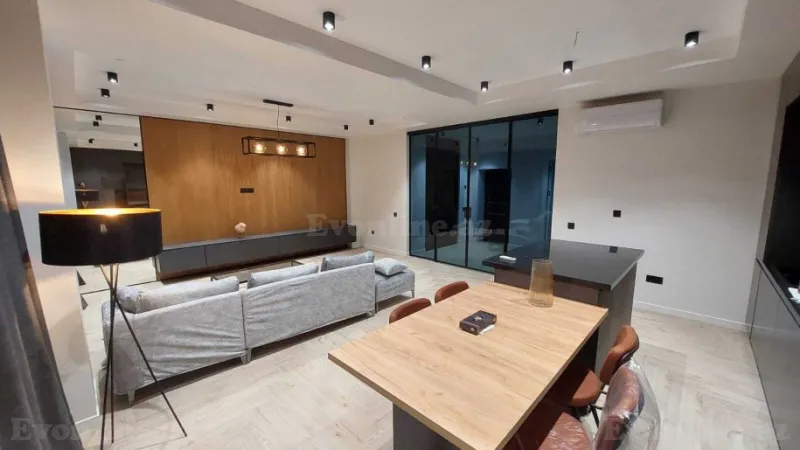 Kirayə verilir 2 otaqlı Mənzil Yeni tikili 100 m² Xətai r.