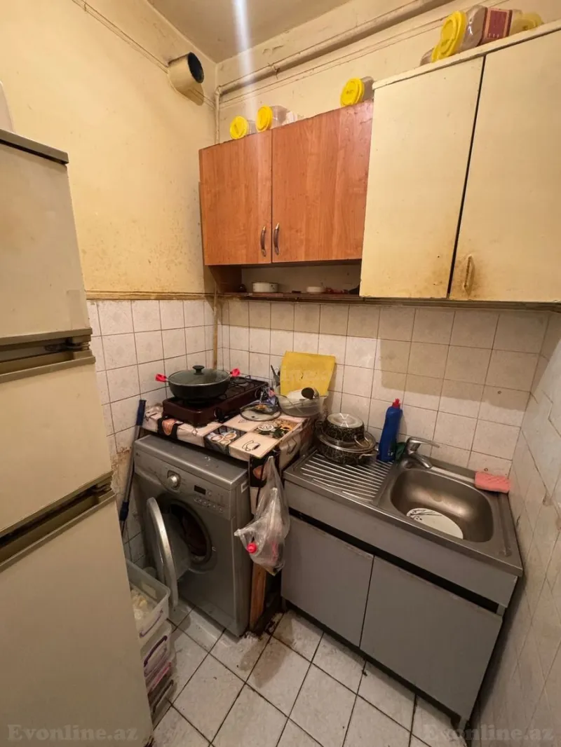Satılır 2 otaqlı Mənzil Köhnə tikili 35 m² Gənclik m. - şəkil 6
