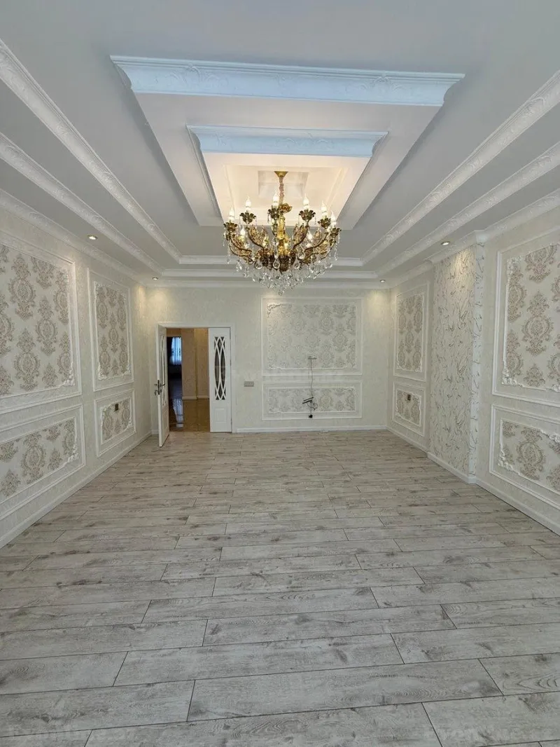 Satılır 3 otaqlı Mənzil Yeni tikili 145 m² 9-cu mikrorayon - şəkil 2