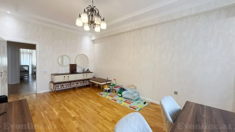 Satılır 3 otaqlı Mənzil Yeni tikili 105 m² Qara Qarayev m. - şəkil 3