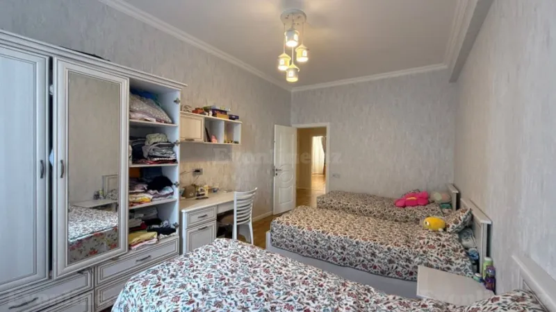 Satılır 3 otaqlı Mənzil Yeni tikili 105 m² Qara Qarayev m. - şəkil 7