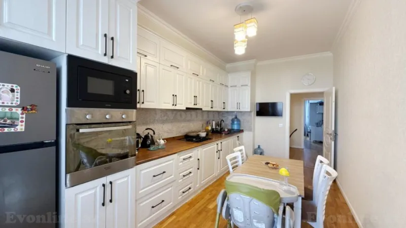 Satılır 3 otaqlı Mənzil Yeni tikili 105 m² Qara Qarayev m. - şəkil 8