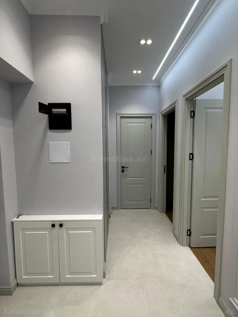 Kirayə verilir 3 otaqlı Mənzil Yeni tikili 85 m² Bakmil m. - şəkil 8