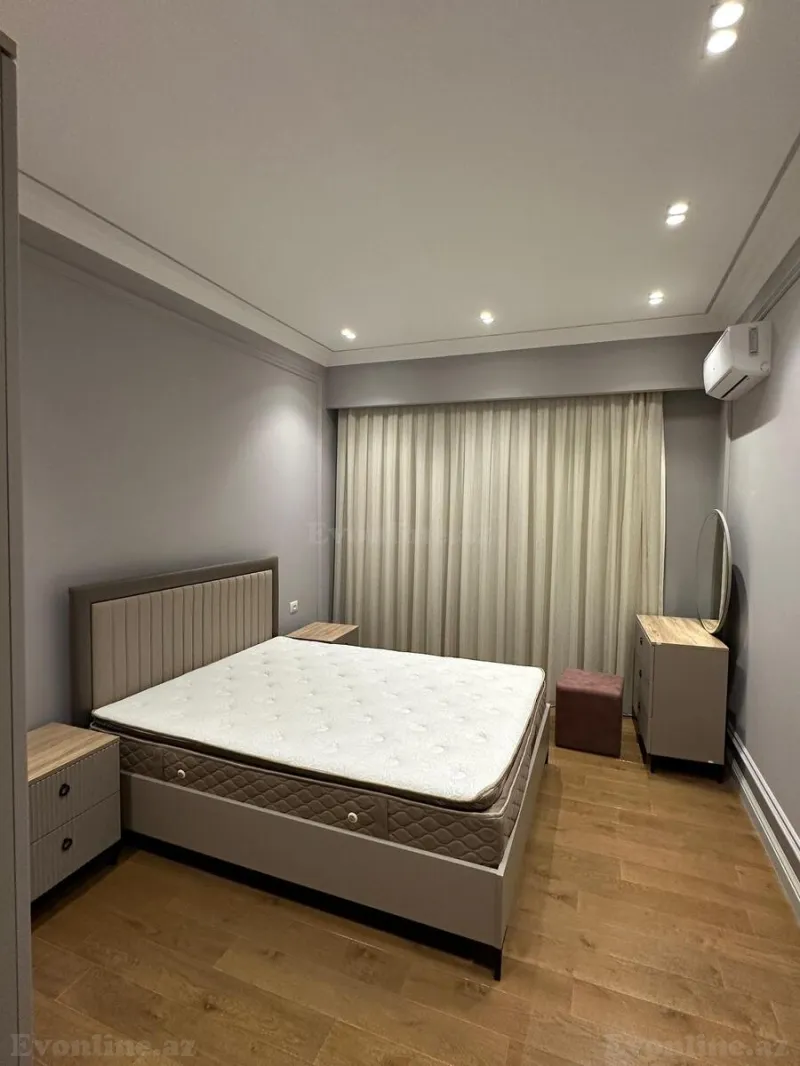 Kirayə verilir 3 otaqlı Mənzil Yeni tikili 85 m² Bakmil m. - şəkil 17