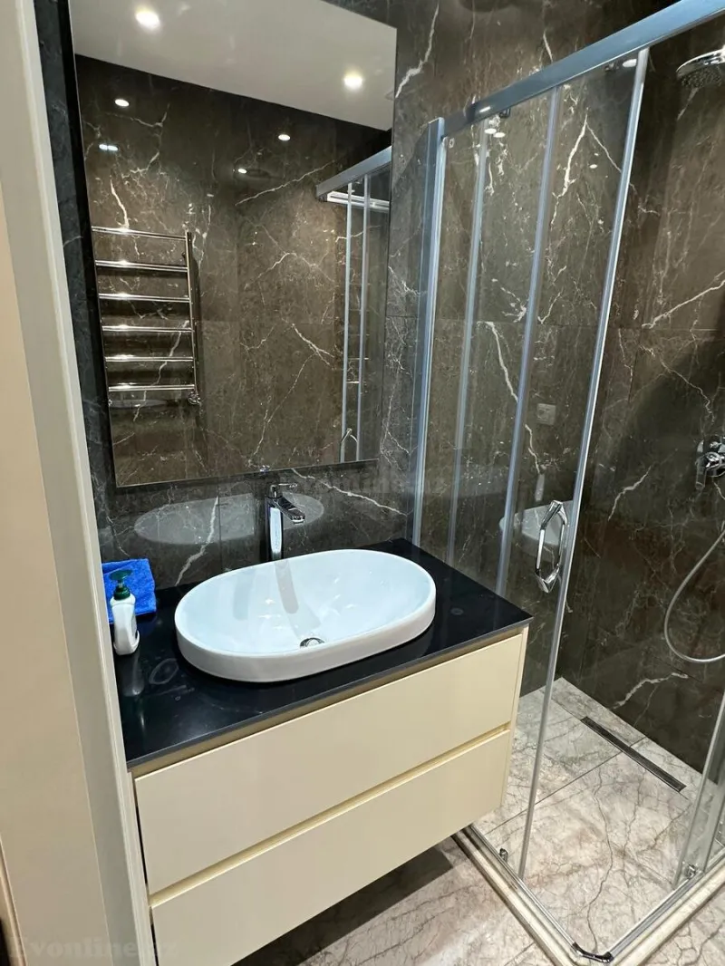 Kirayə verilir 3 otaqlı Mənzil Yeni tikili 85 m² Bakmil m. - şəkil 21