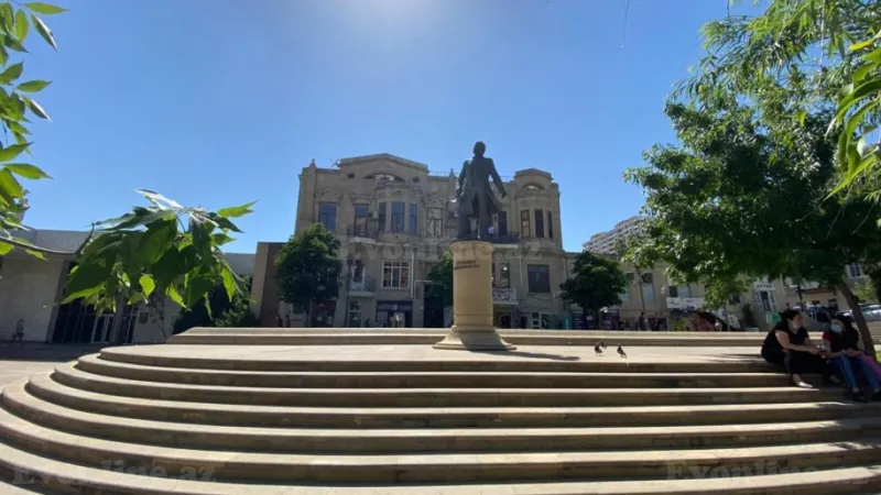 5 otaqlı Ofis 150 m² Nizami m. Kirayə verilir